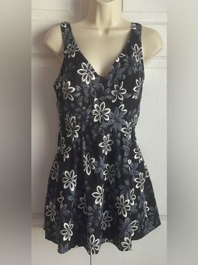 Le Cove Women’s Black Floral Print Skirted One Piece Bathing Suit Size 16